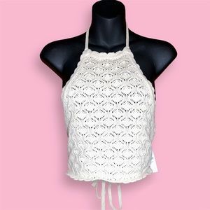 ❤️2/$20 BUNDLE❤️ Forever 21 Pointelle Knit Cropped Halter Top Size Medium NWT